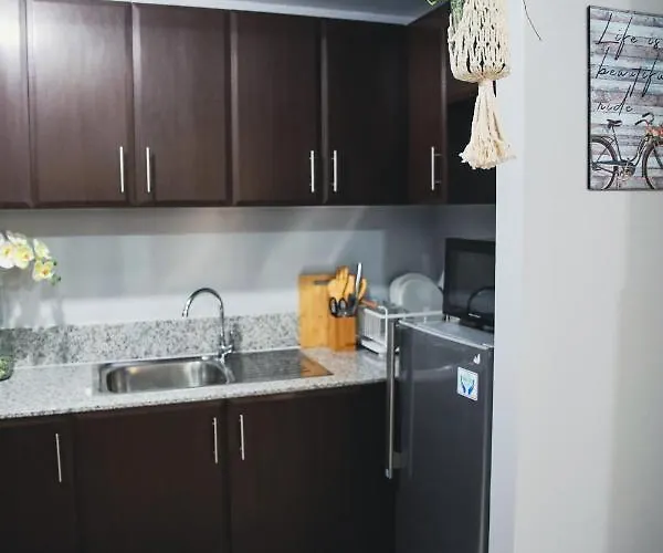 Apartamento The Bat Cave At Manhattan Parkway Araneta Cubao *